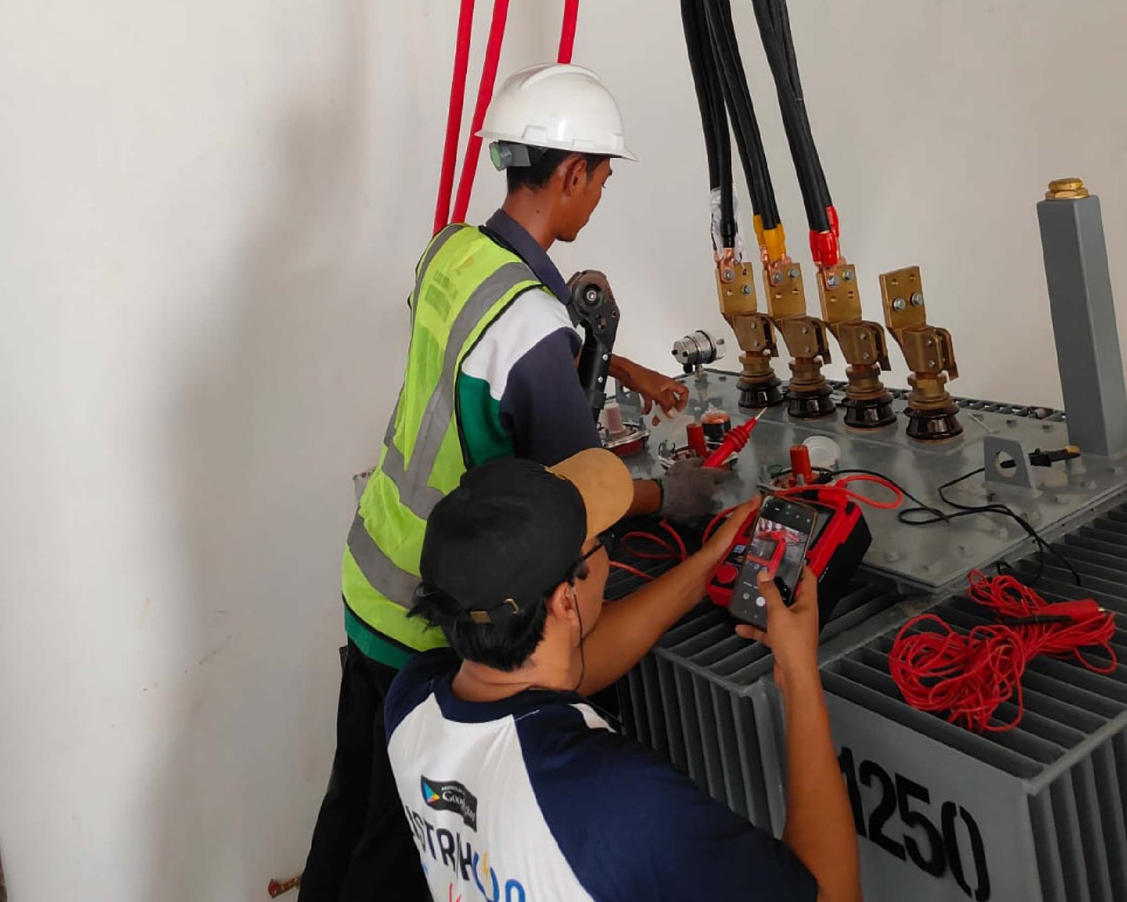 Pemasangan Gardu Distribusi / Gardu Pelanggan 20 kV